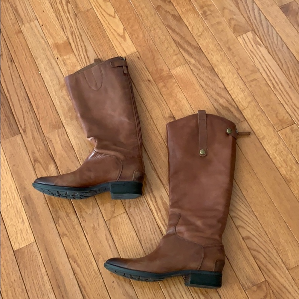 Riding boots